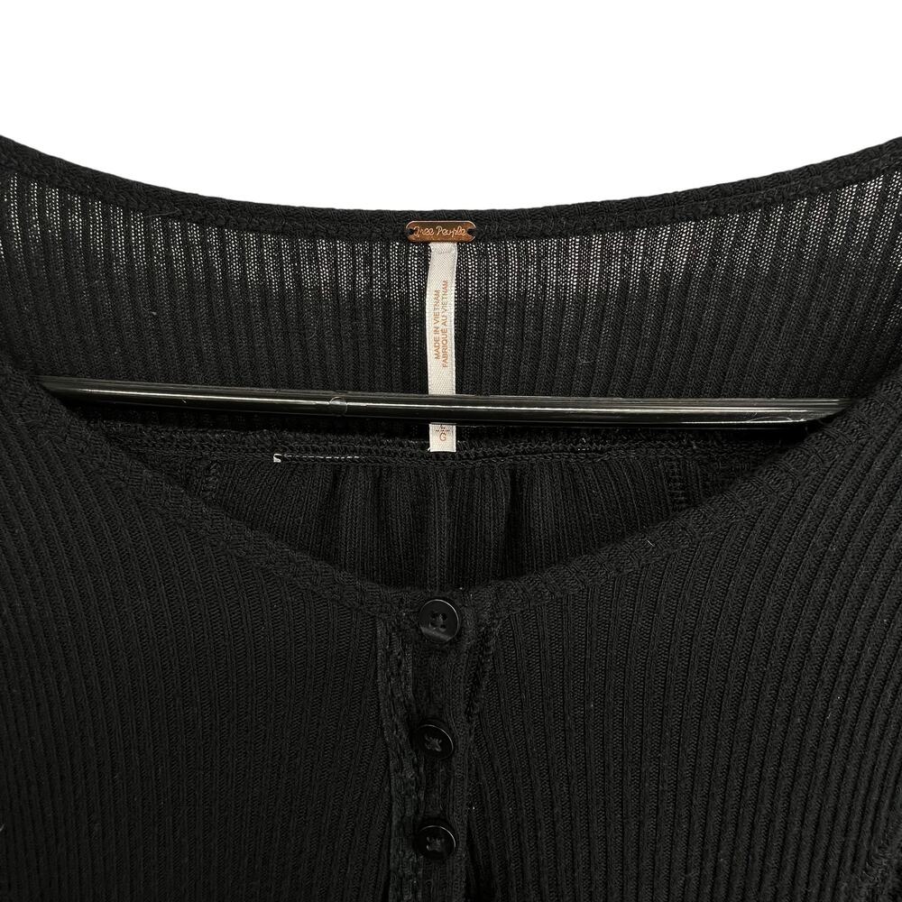 Free People Size Large Leo Henley Tee In Black Oversized Thermal Boho Long Sleev - Picture 3 of 4